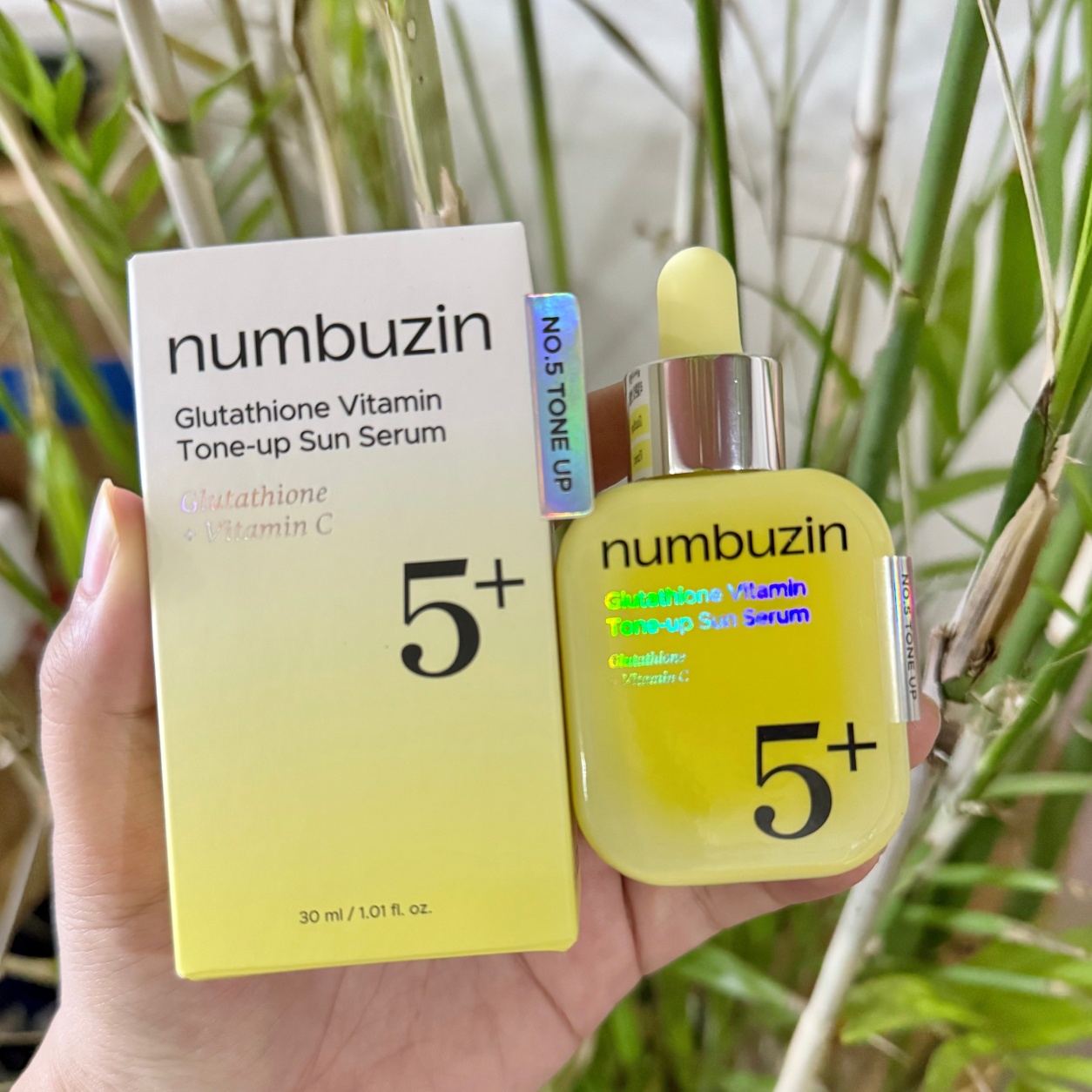 Numbuzin 5 Glutathione Brighte - Vitamin C Serum Face 评论和价格